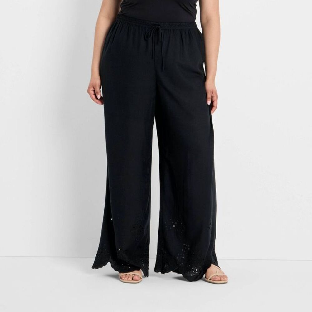 Women's High-Rise Wide Leg Embellished Eyelet Pull-On Pants - Black XXL